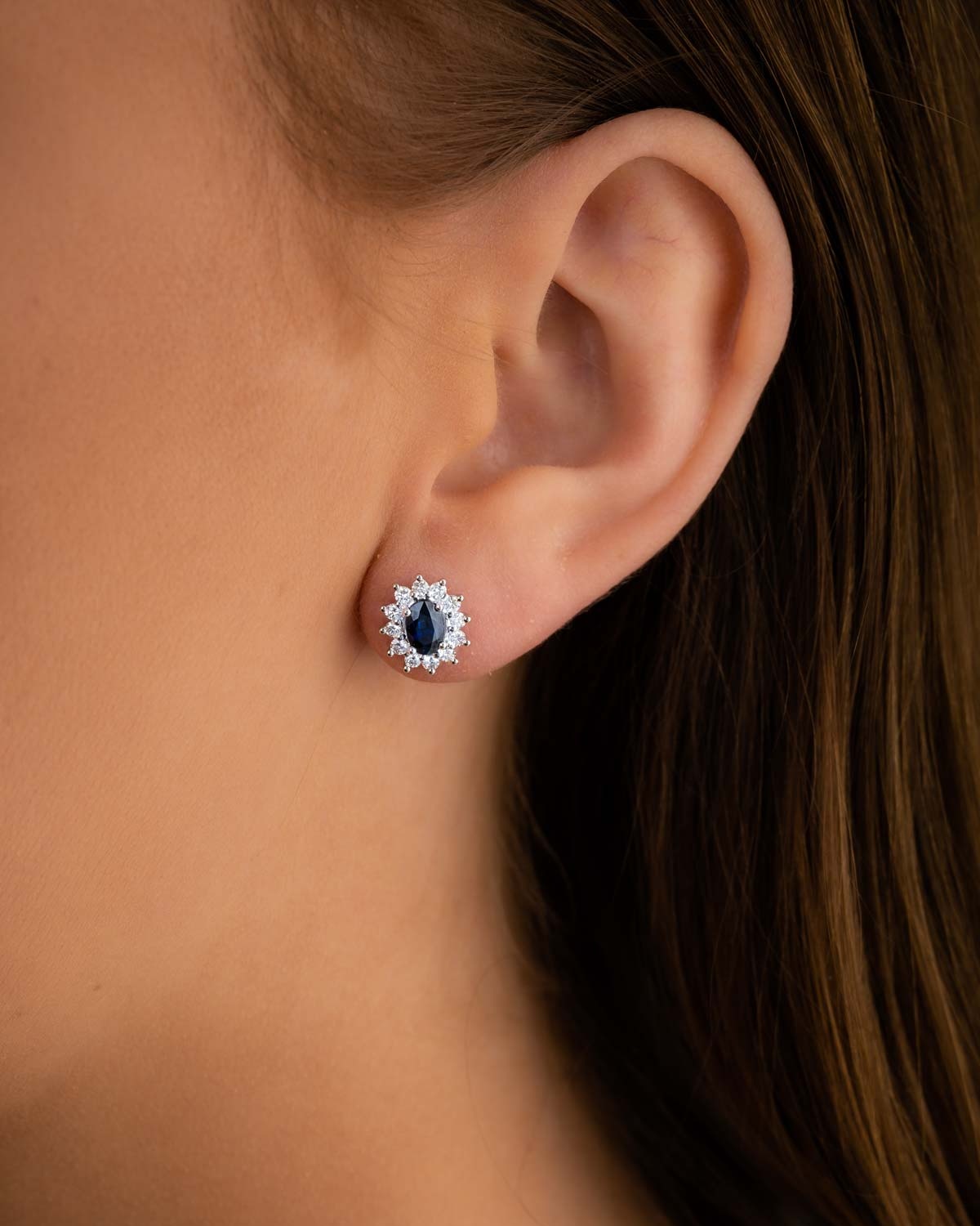 Rosettøredobber 0,50 ct med safir