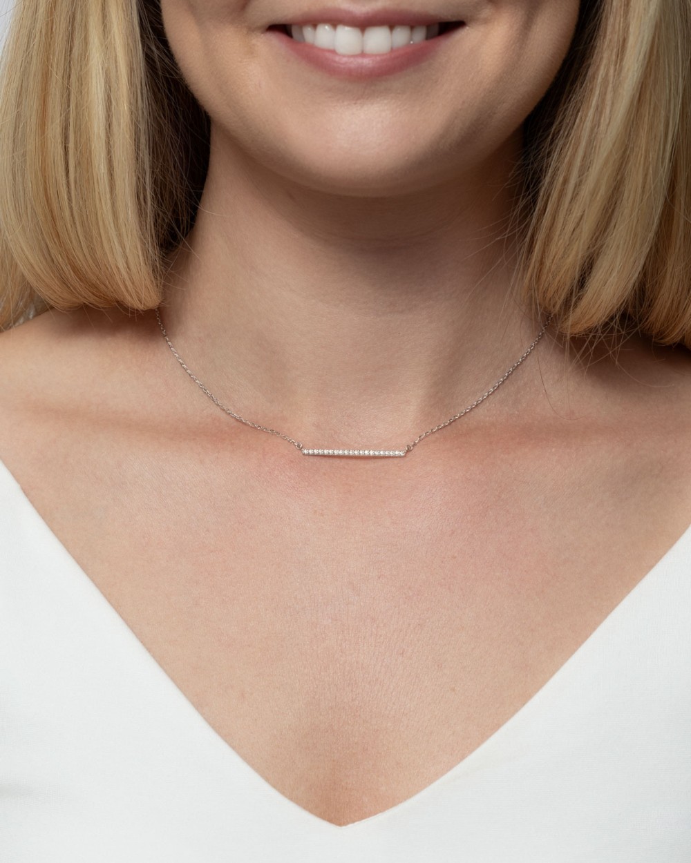 Rhodinert sølvkjede med plate og cubic zirkonia