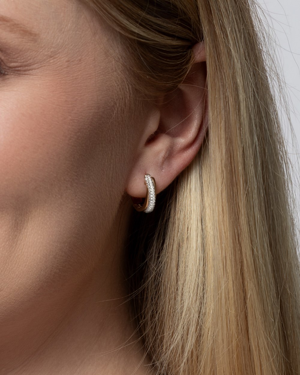 Øreringer i forgylt sølv med cubic zirkonia